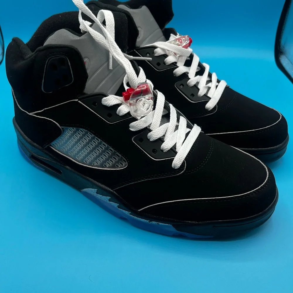 Jordan 5 Retro OG - Picture 2 of 8